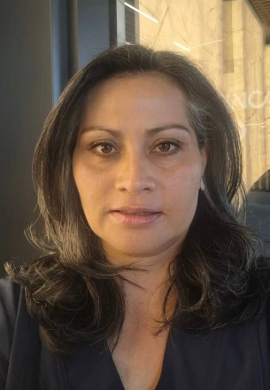 MARISOL R.