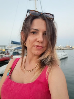Yuliia F.